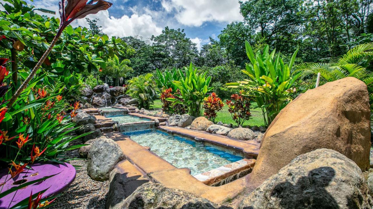 Cabanas Rio Escondido En La Fortuna Ngoại thất bức ảnh
