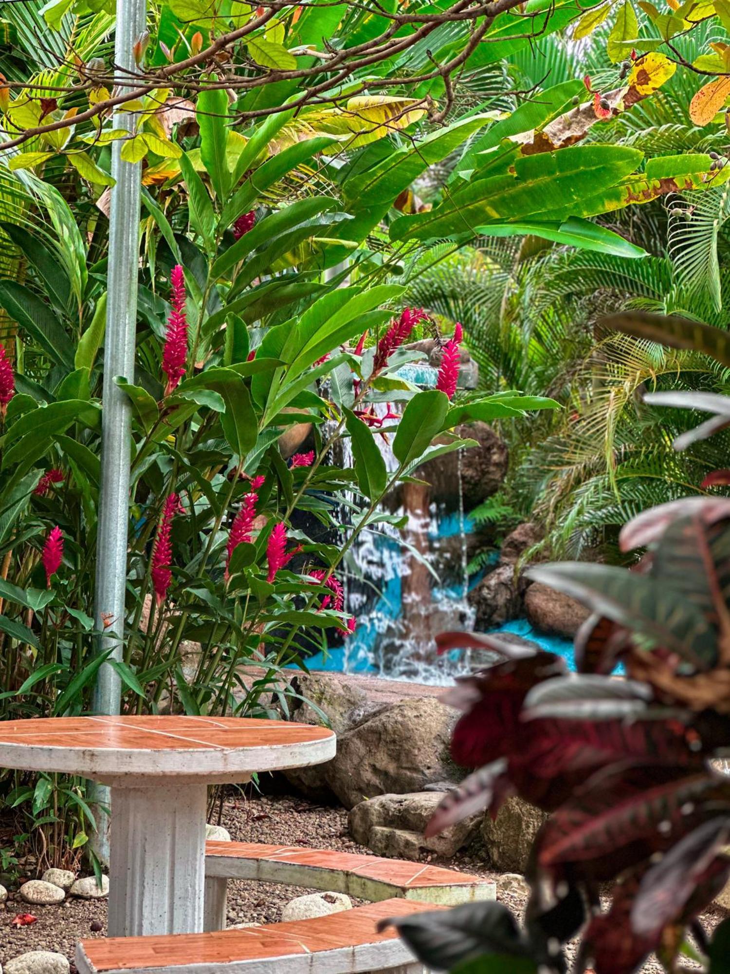 Cabanas Rio Escondido En La Fortuna Ngoại thất bức ảnh
