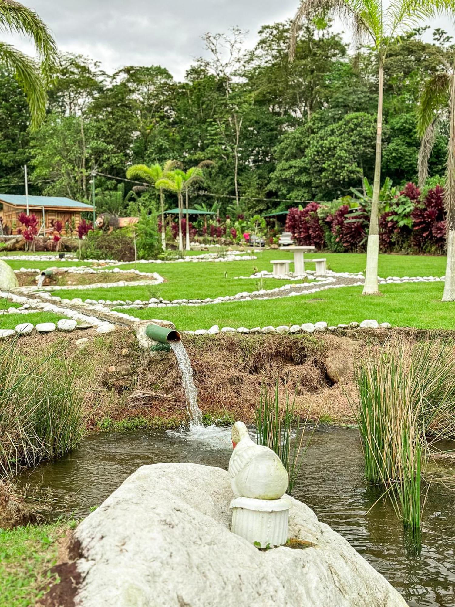 Cabanas Rio Escondido En La Fortuna Ngoại thất bức ảnh